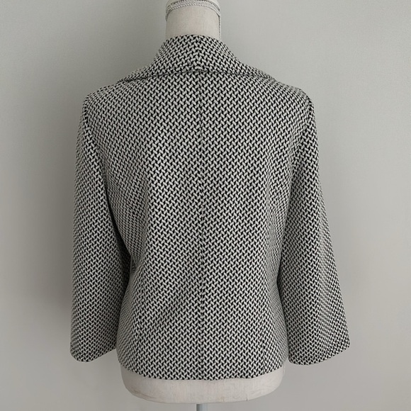 Women's Calvin Klein Black and White Jacket - Picture 4 of 9